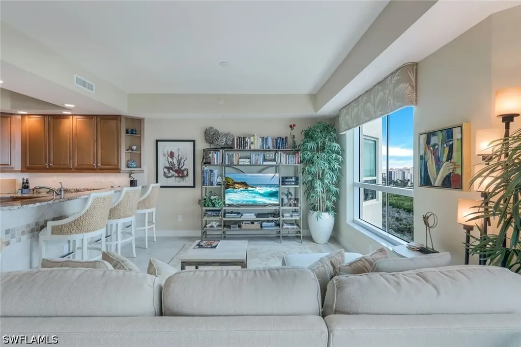 295 Grande Way Naples FL 34110