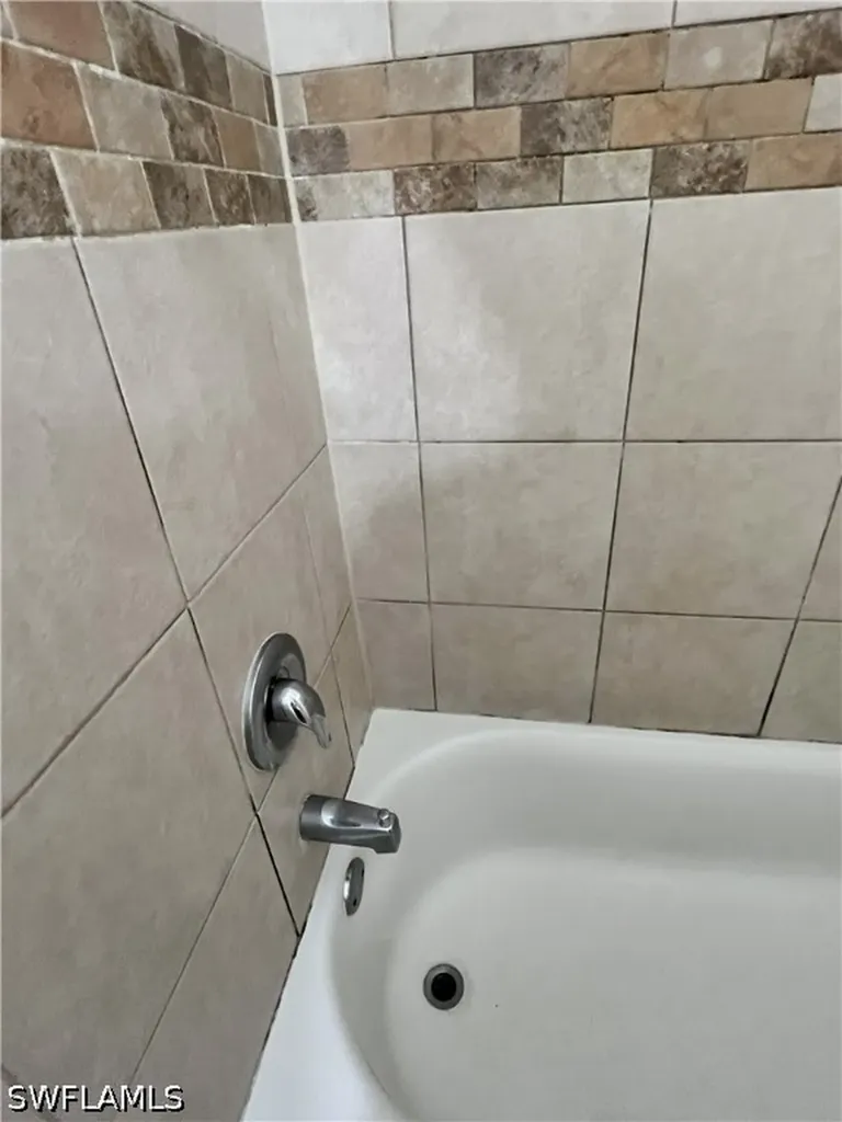 2875 Winkler Avenue Fort Myers FL 33916
