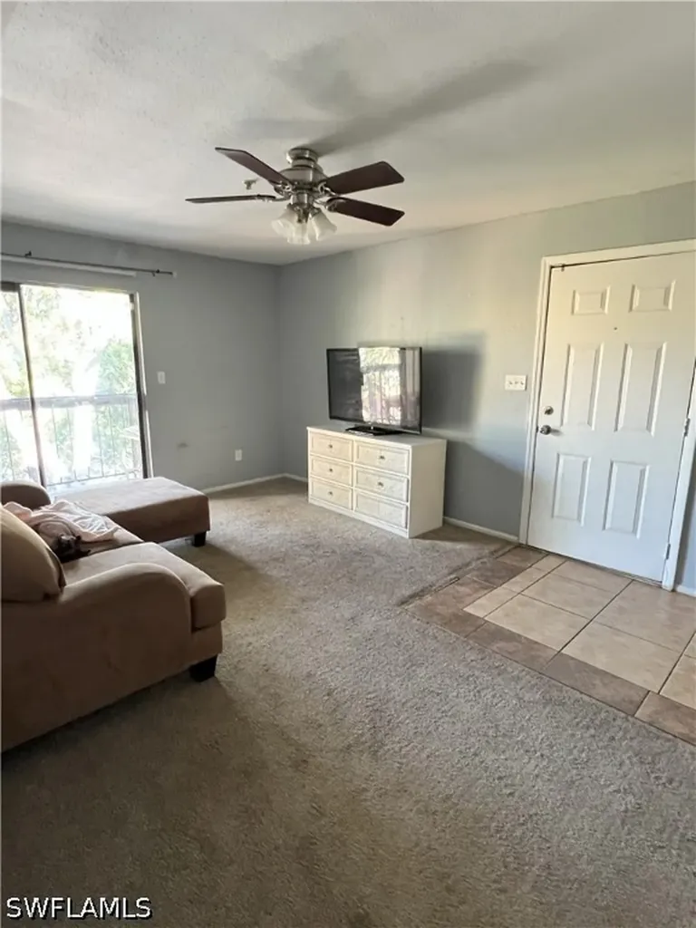 2875 Winkler Avenue Fort Myers FL 33916