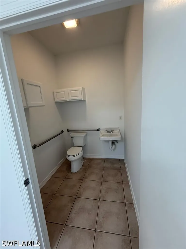 3894 Mannix Drive Naples FL 34114
