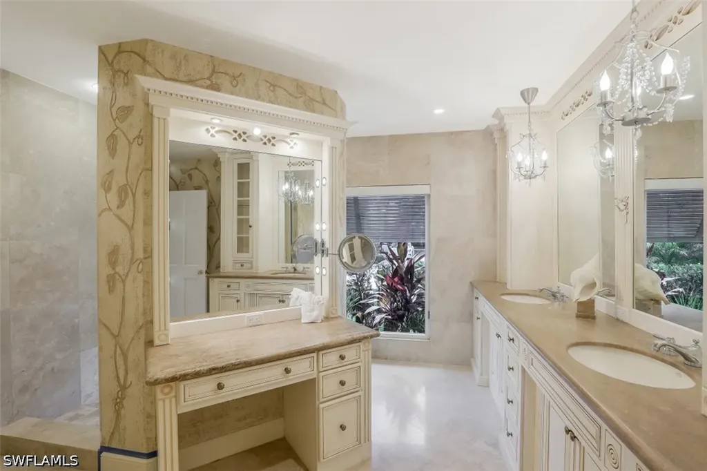 655 Galleon Drive Naples FL 34102