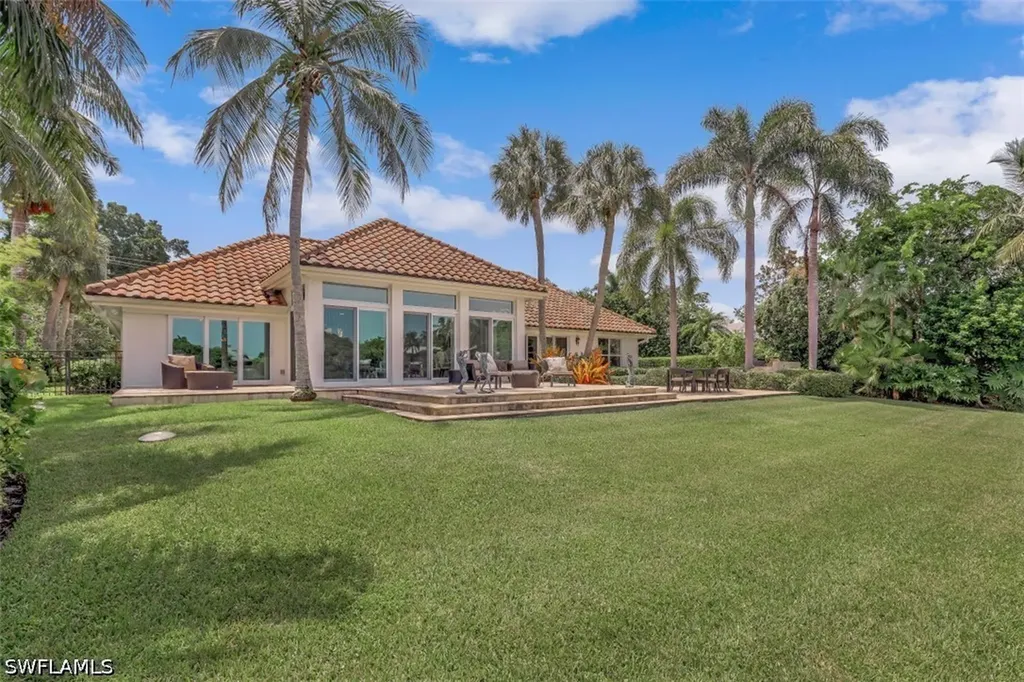 655 Galleon Drive Naples FL 34102