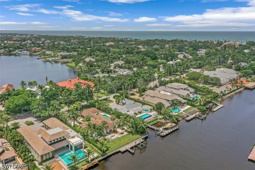 655 Galleon Drive Naples FL 34102