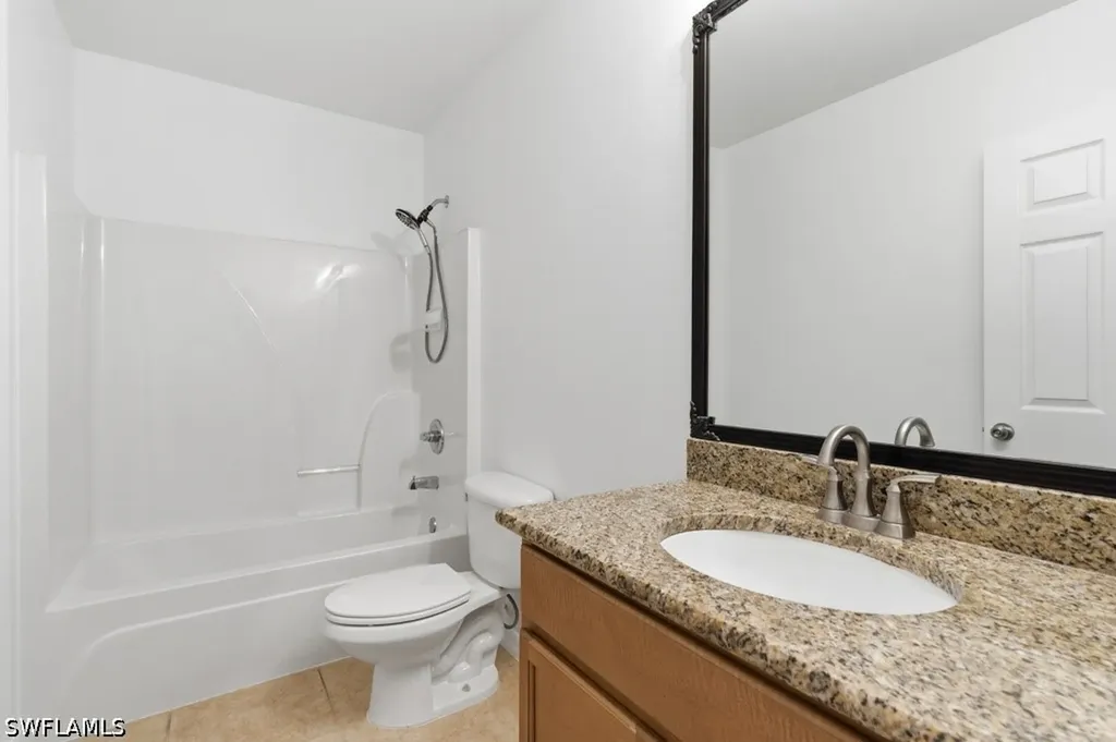 3932 Cherrybrook Loop Fort Myers FL 33966
