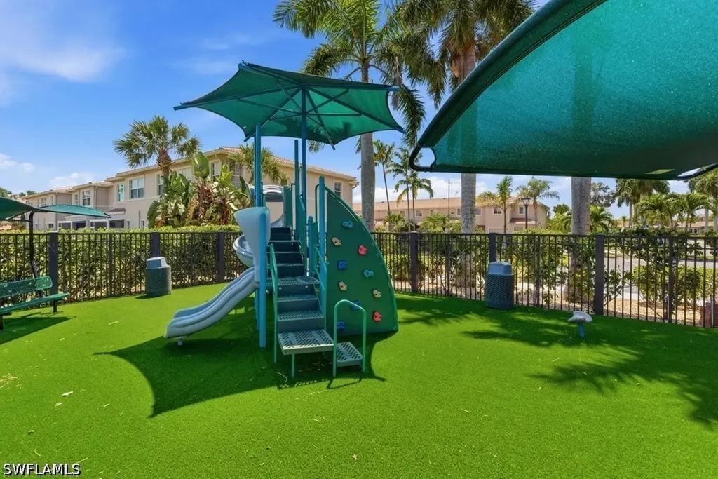 3932 Cherrybrook Loop Fort Myers FL 33966