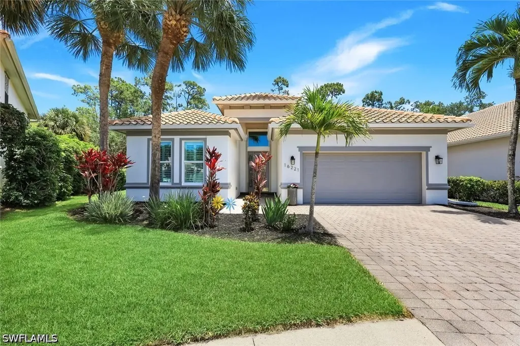16221 Parque Lane Naples FL 34110