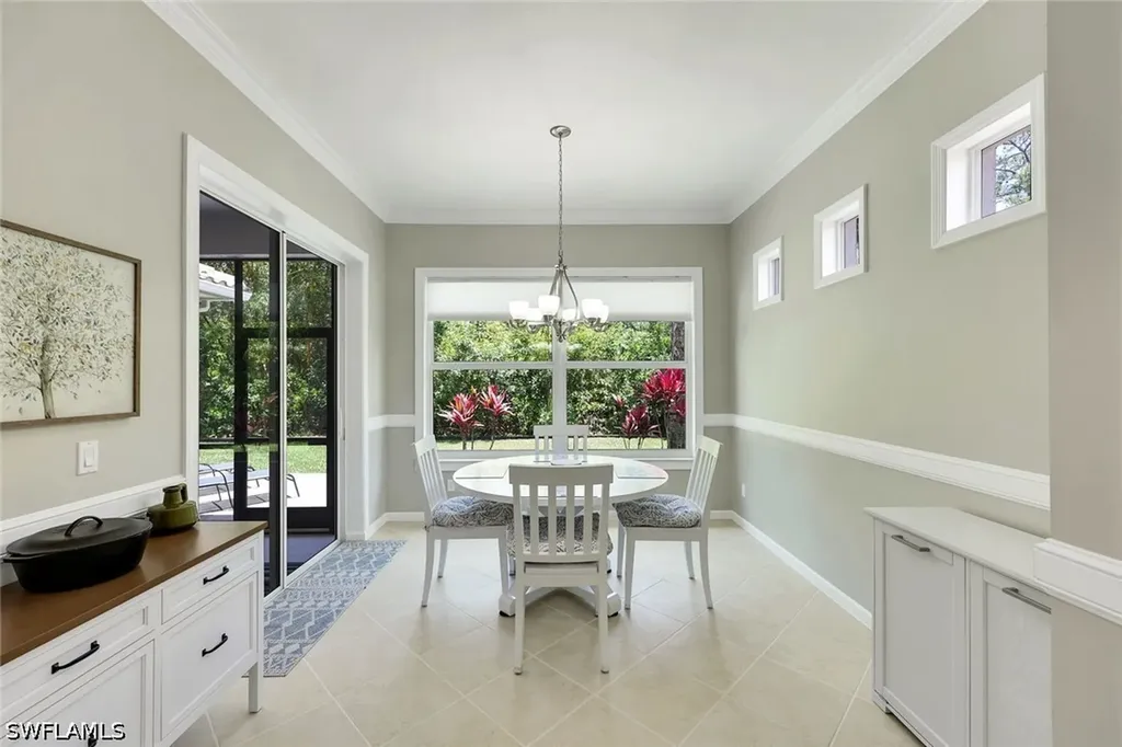 16221 Parque Lane Naples FL 34110
