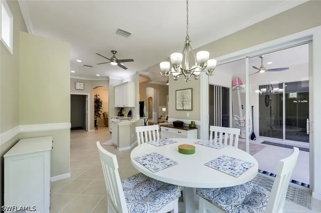 16221 Parque Lane Naples FL 34110