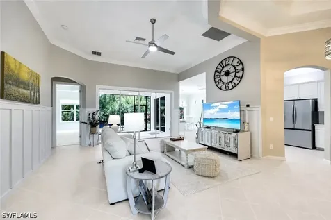 16221 Parque Lane Naples FL 34110