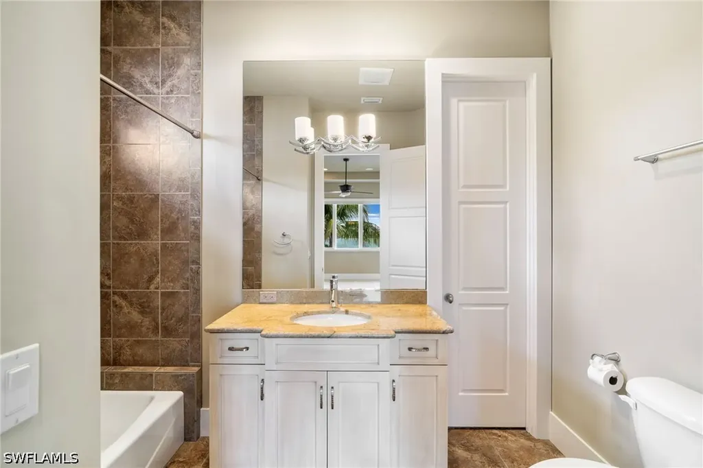 11759 Via Savona Court Miromar Lakes FL 33913