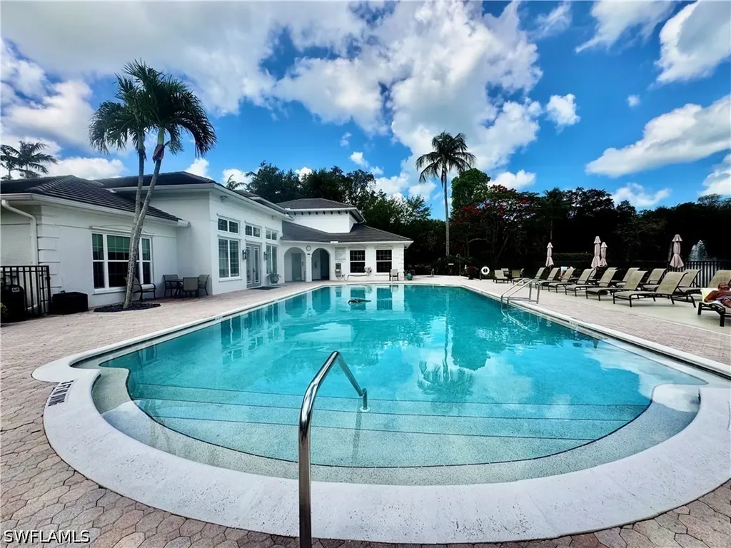 775 Bentwater Circle Naples FL 34108