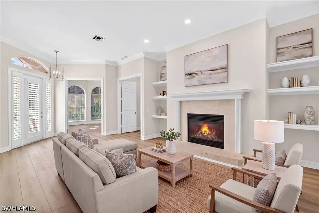 2229 Goshawk Court Naples FL 34105