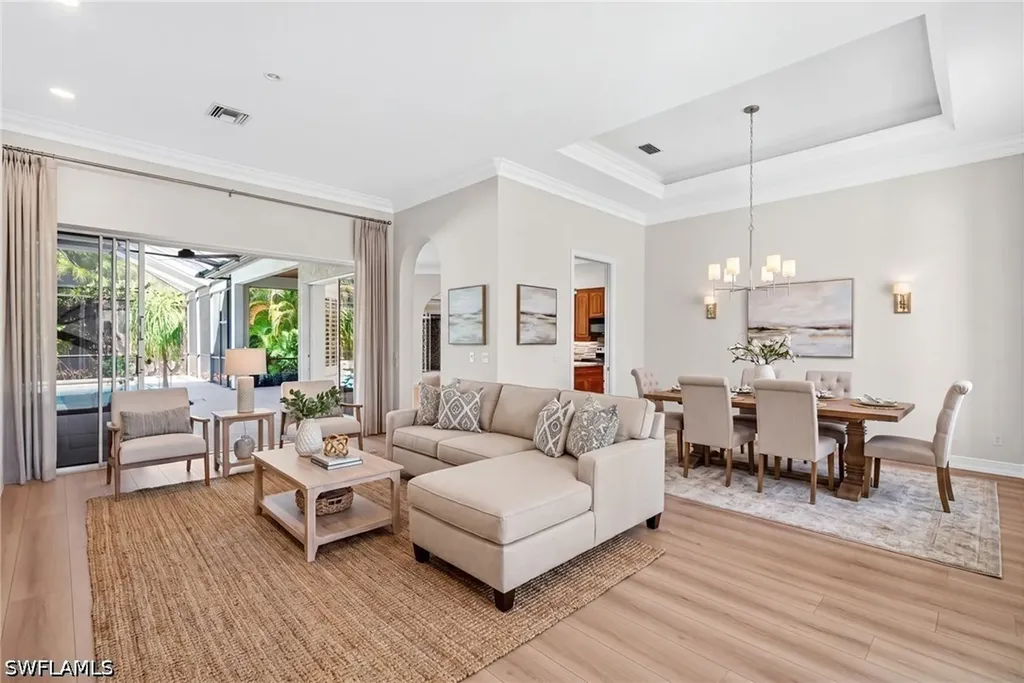 2229 Goshawk Court Naples FL 34105