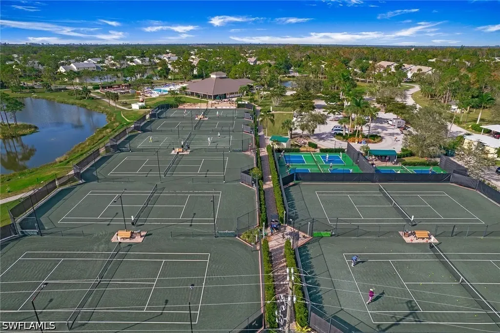 20131 Ian Court Estero FL 33928