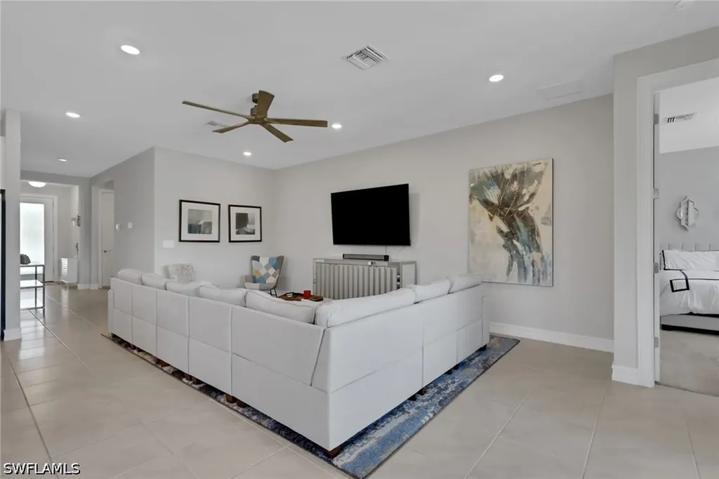 14537 Stern Way Naples FL 34114