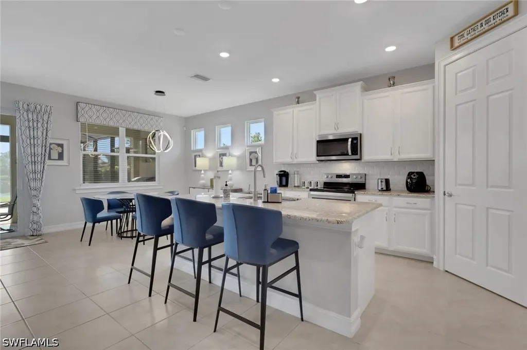 14537 Stern Way Naples FL 34114