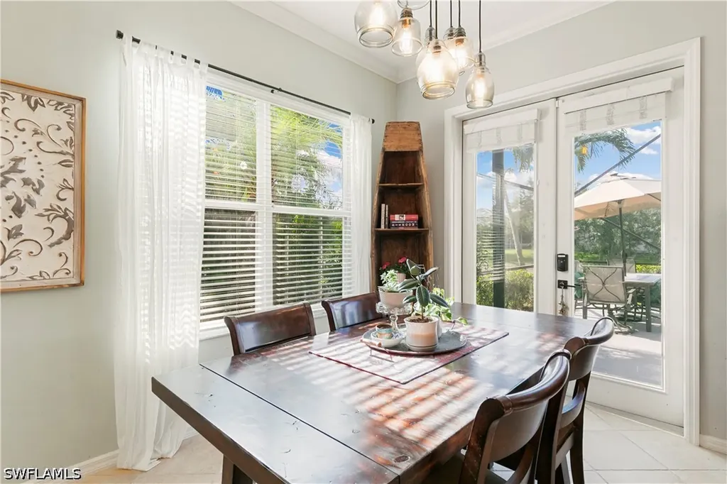 8503 Laurel Lakes Cove Naples FL 34119