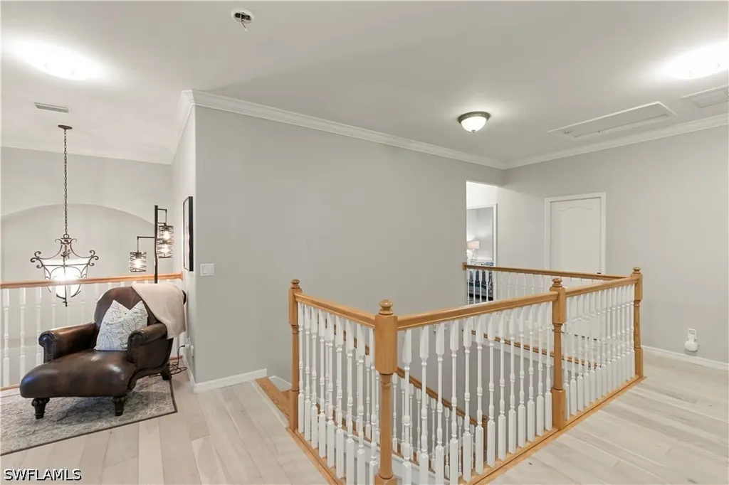 8503 Laurel Lakes Cove Naples FL 34119