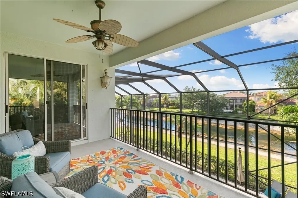8503 Laurel Lakes Cove Naples FL 34119