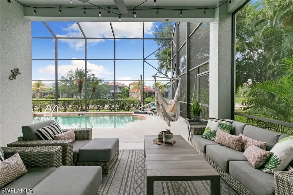 8503 Laurel Lakes Cove Naples FL 34119