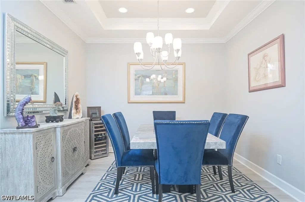 8013 Calle Canovas Court Naples FL 34114
