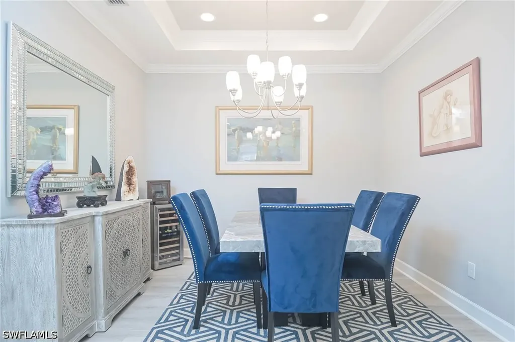8013 Calle Canovas Court Naples FL 34114