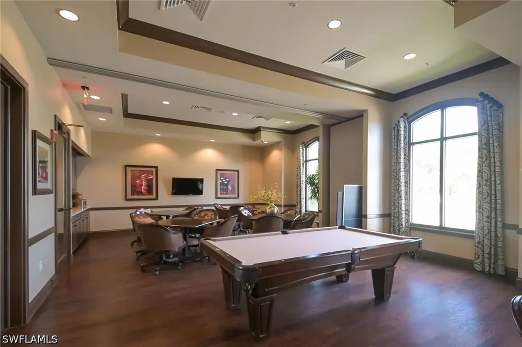 8013 Calle Canovas Court Naples FL 34114