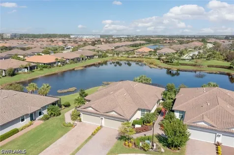 8013 Calle Canovas Court Naples FL 34114