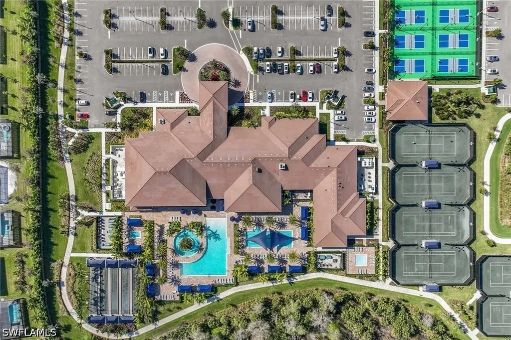 12377 Dahlia Court Naples FL 34120
