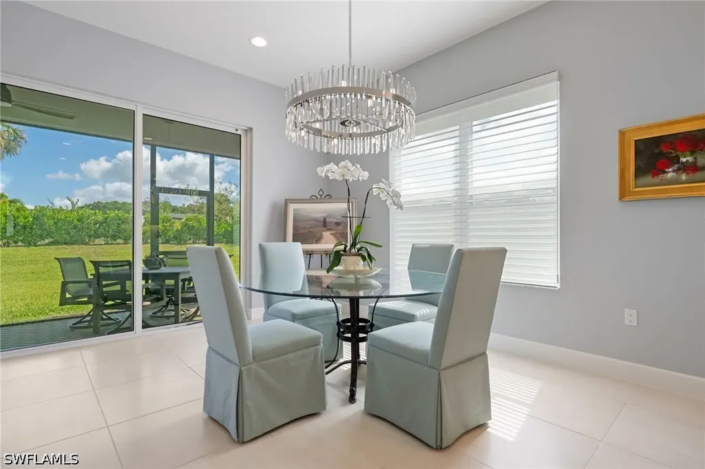 12377 Dahlia Court Naples FL 34120