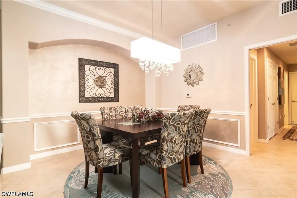 7878 Clemson Street Naples FL 34104