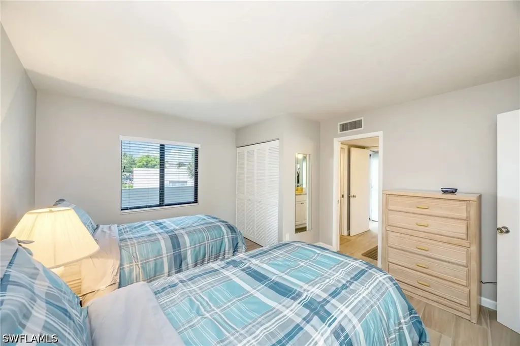 1085 Bald Eagle Drive Marco Island FL 34145