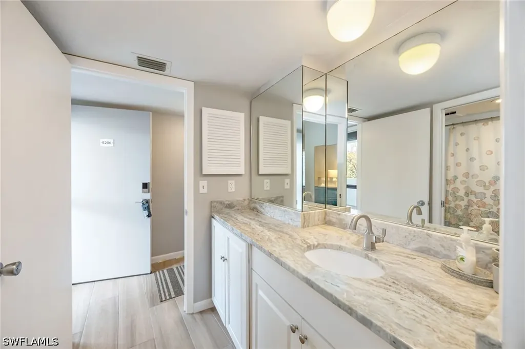1085 Bald Eagle Drive Marco Island FL 34145