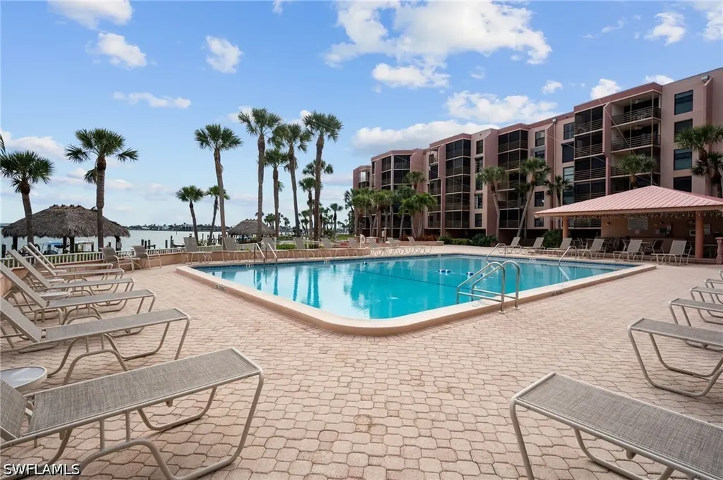 1085 Bald Eagle Drive Marco Island FL 34145