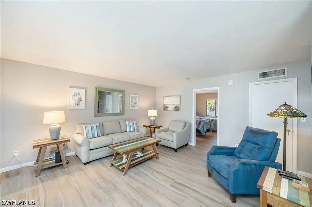 1085 Bald Eagle Drive Marco Island FL 34145