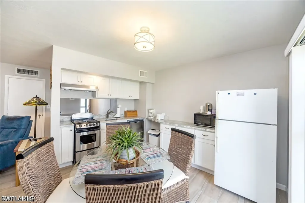 1085 Bald Eagle Drive Marco Island FL 34145