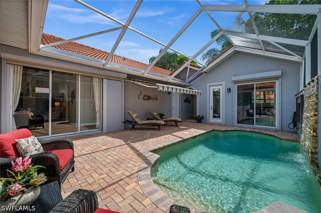 Naples FL, 4830 Europa Drive