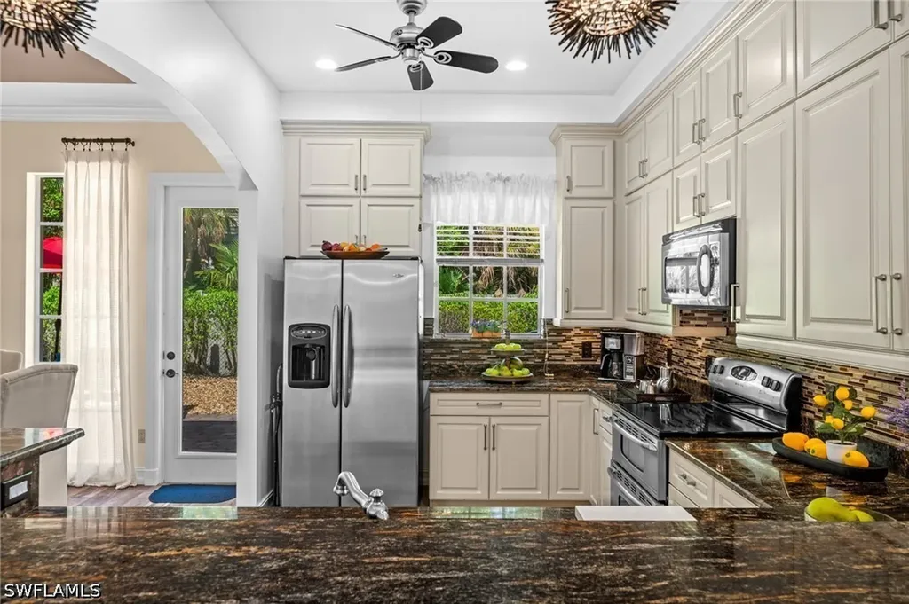 4830 Europa Drive Naples FL 34105