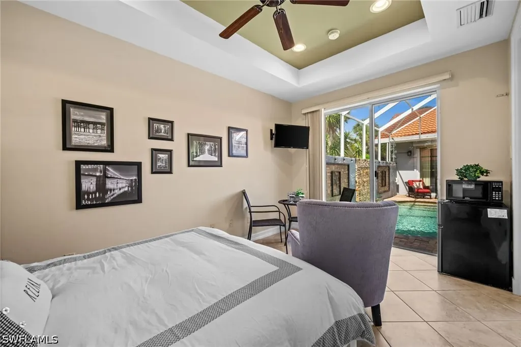 4830 Europa Drive Naples FL 34105