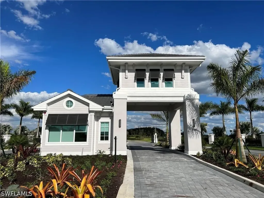 6046 National Boulevard Ave Maria FL 34142