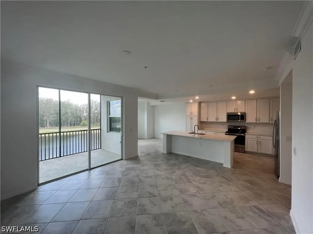 6046 National Boulevard Ave Maria FL 34142