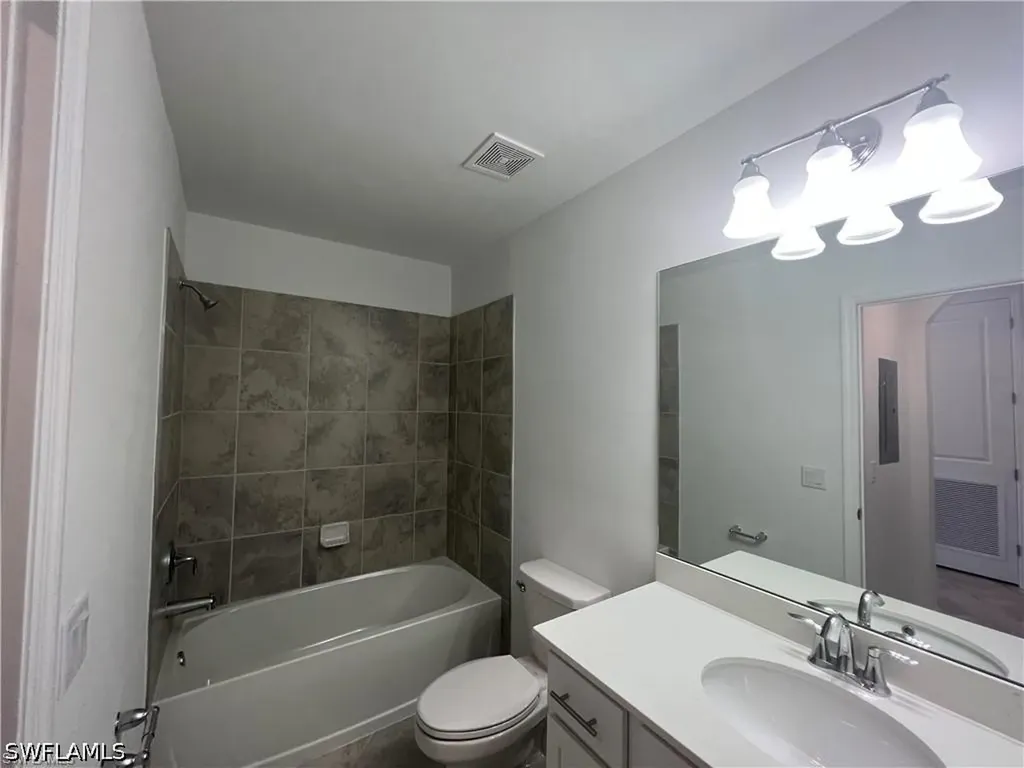 6046 National Boulevard Ave Maria FL 34142