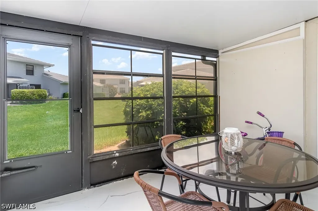 146 Clyburn Way W Marco Island FL 34145