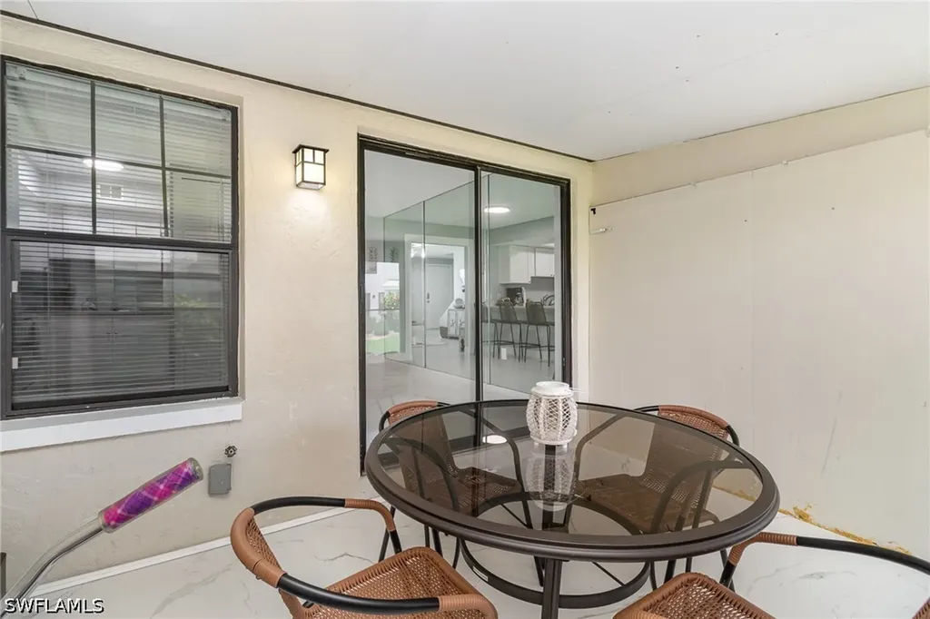 146 Clyburn Way W Marco Island FL 34145