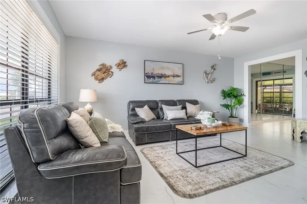 146 Clyburn Way W Marco Island FL 34145