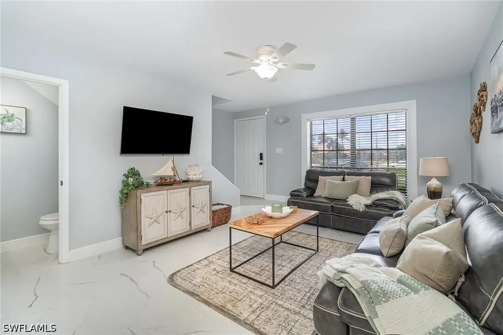 146 Clyburn Way W Marco Island FL 34145