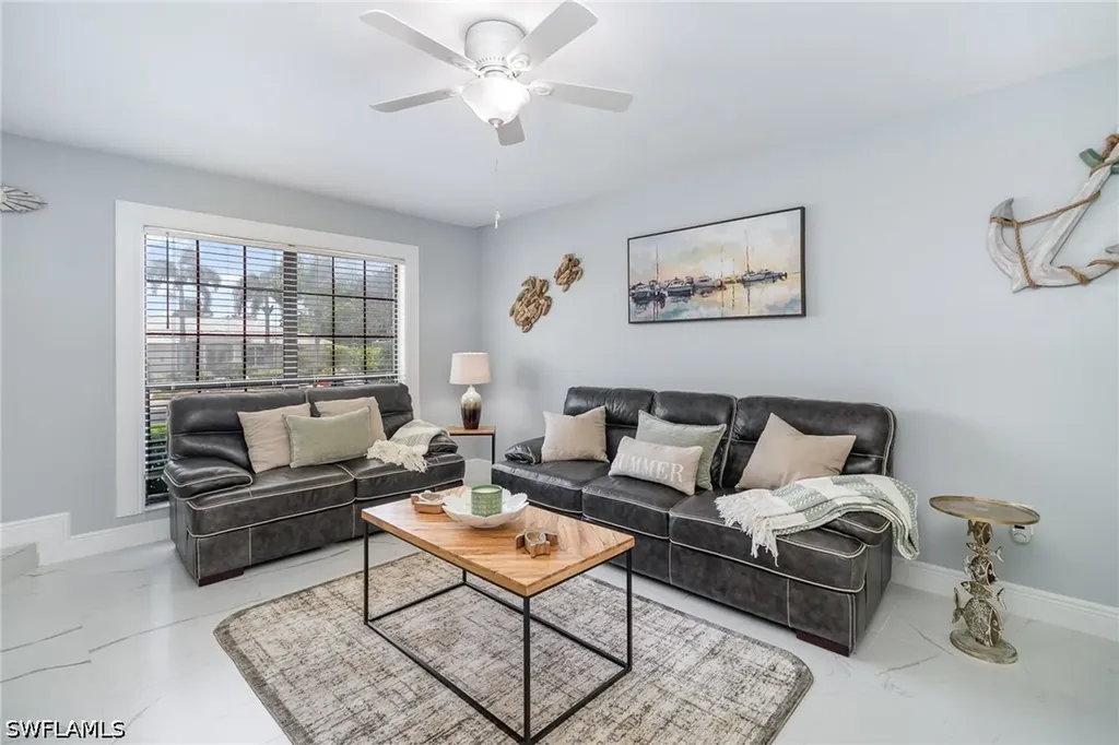 146 Clyburn Way W Marco Island FL 34145