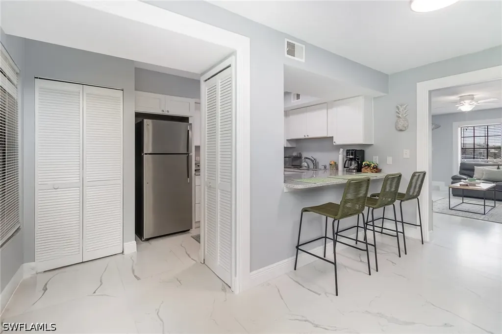 146 Clyburn Way W Marco Island FL 34145