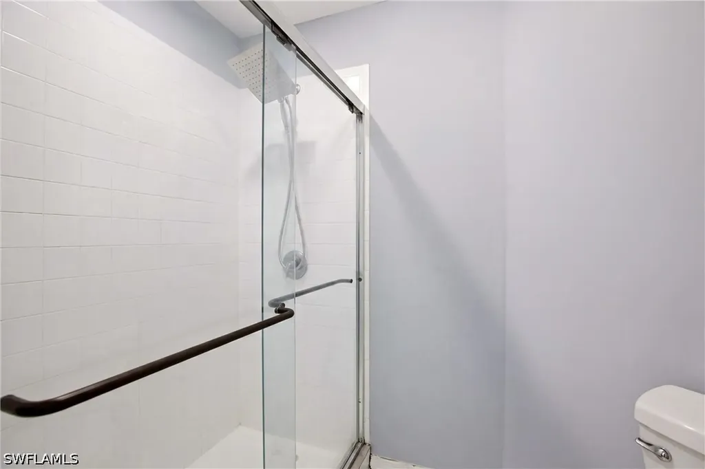505 Windsor Square Naples FL 34104