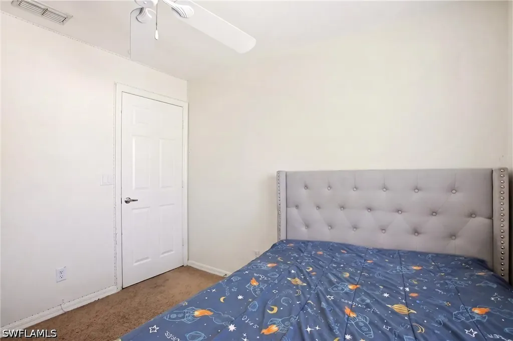 505 Windsor Square Naples FL 34104